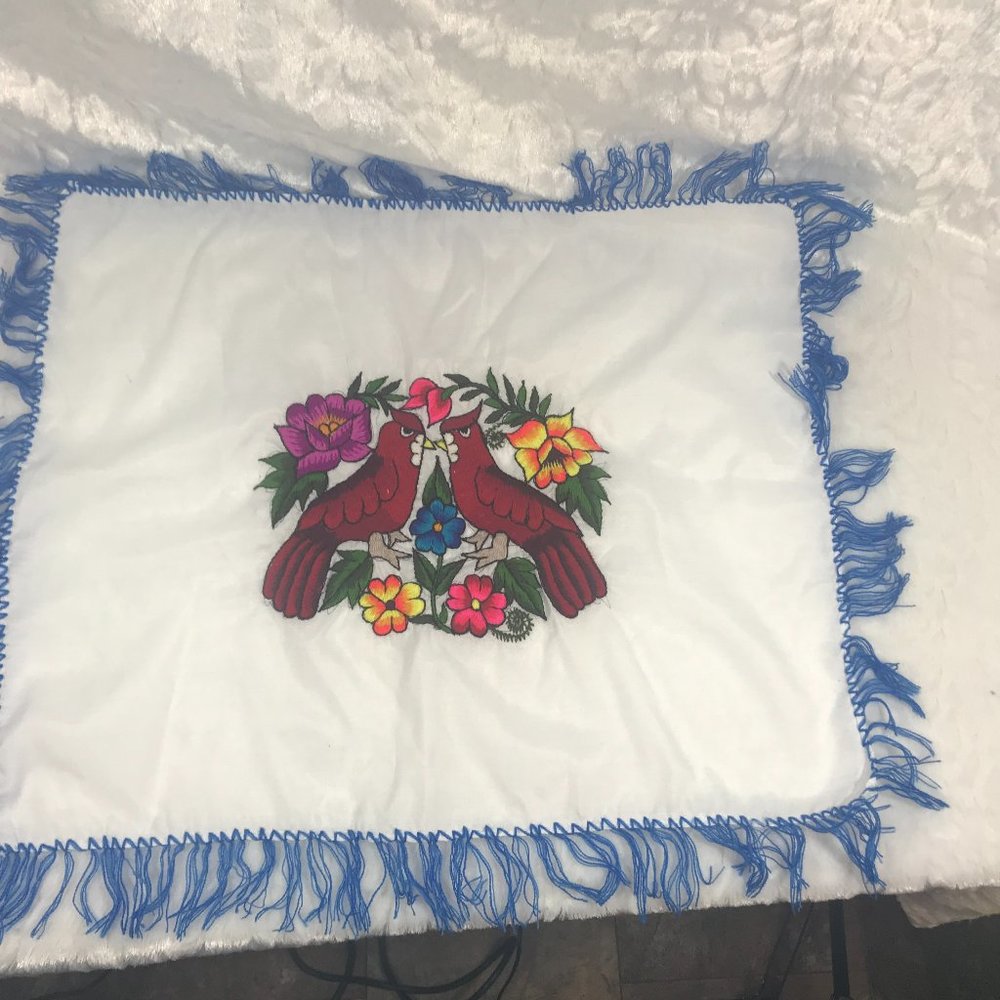 Embroidered Linen, Cardinals Flowers Fringed